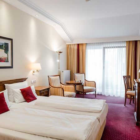 Hotel Antoniushof Ruhstorf an der Rott Екстер'єр фото