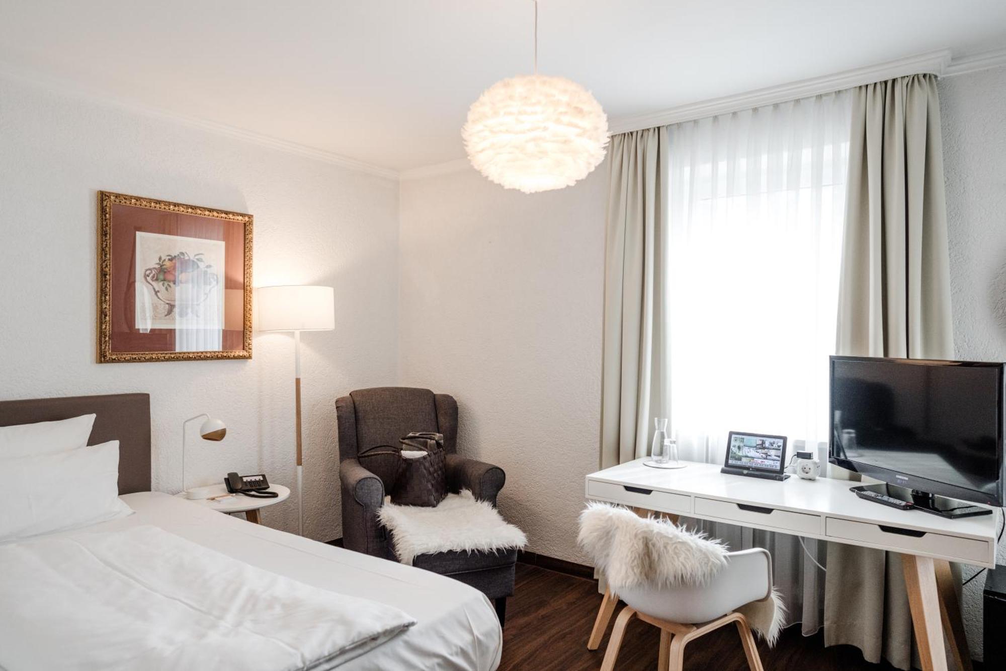 Hotel Antoniushof Ruhstorf an der Rott Екстер'єр фото
