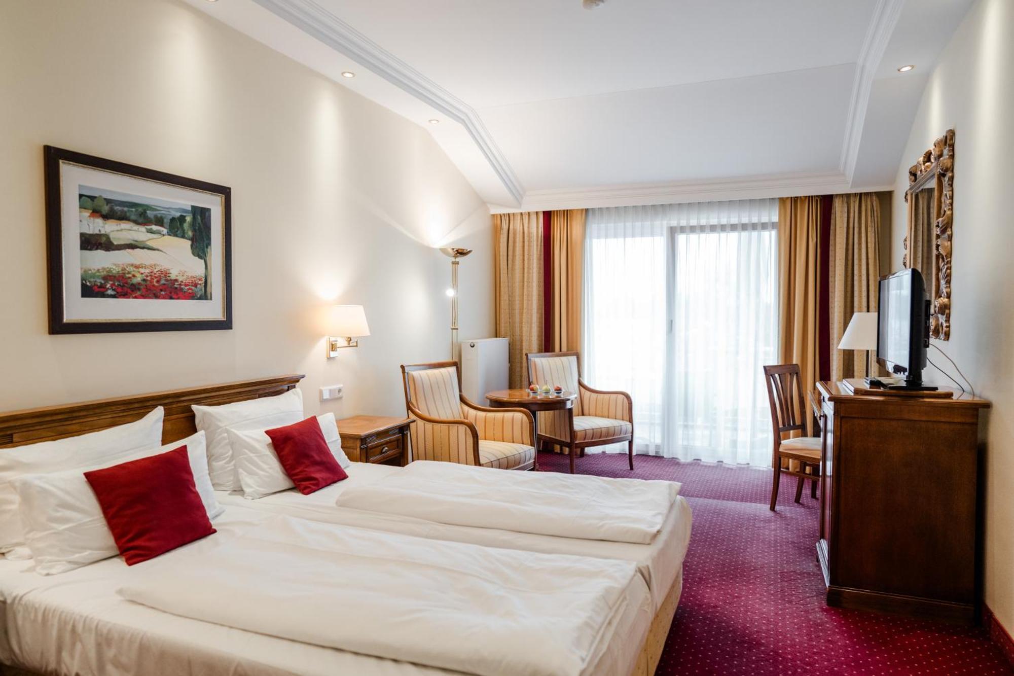 Hotel Antoniushof Ruhstorf an der Rott Екстер'єр фото